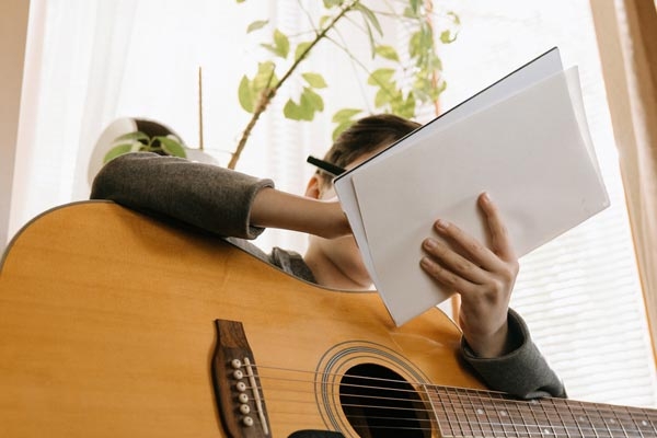 7 Ways to Start a Song