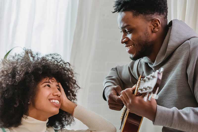 How to write a perfect love song - 7 helpful tips you must know